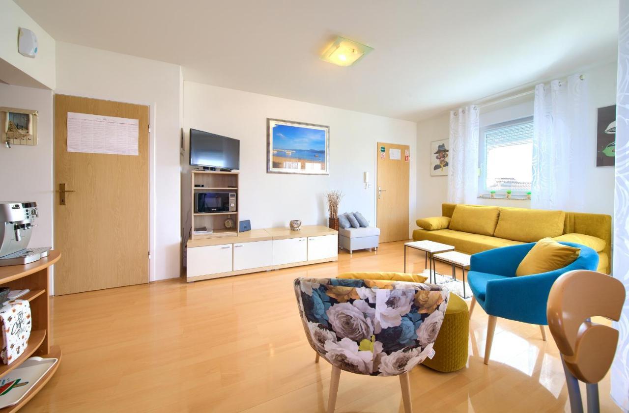 Apartman Noel Krk Town Exterior foto